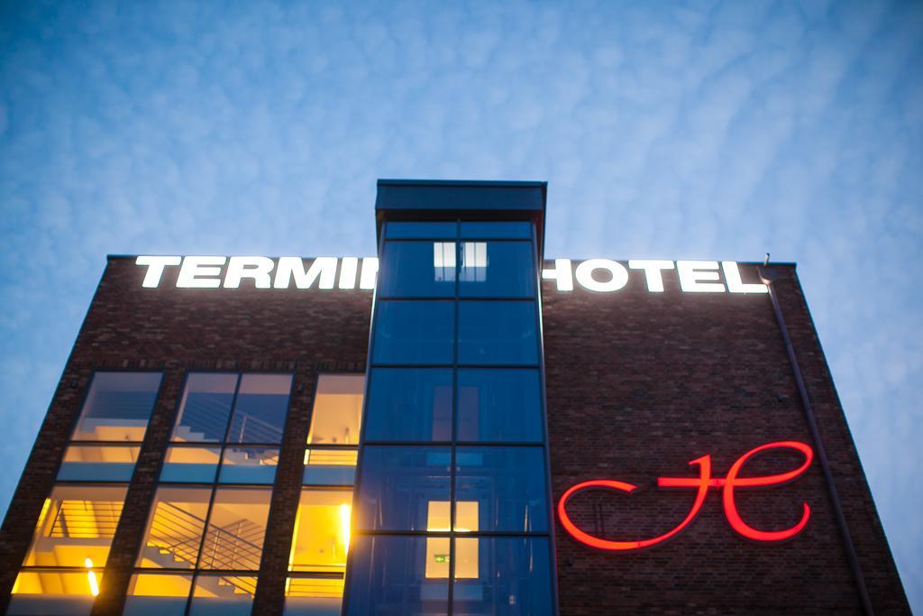 Terminal Hotel Vratislav Exteriér fotografie