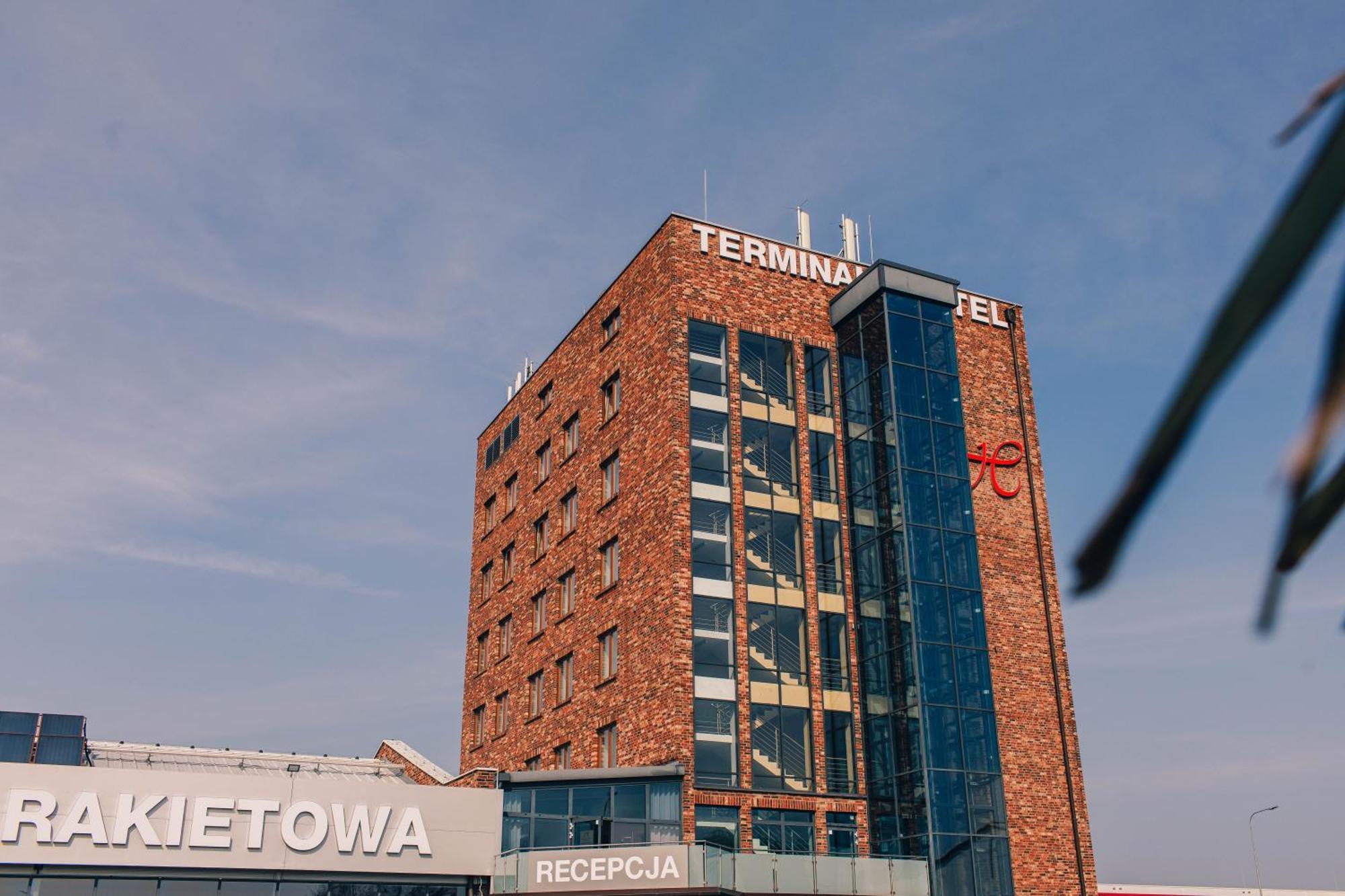 Terminal Hotel Vratislav Exteriér fotografie